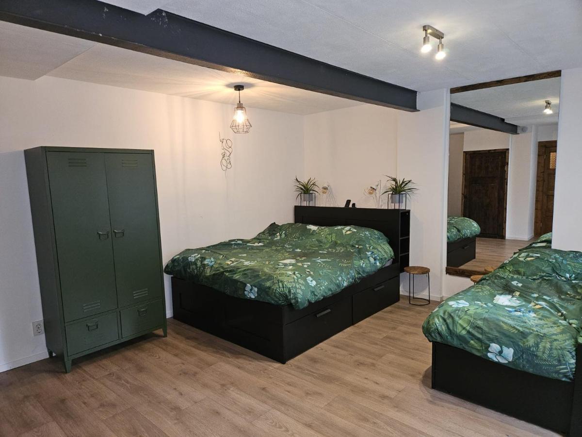 Guesthouse Max Dongen Esterno foto